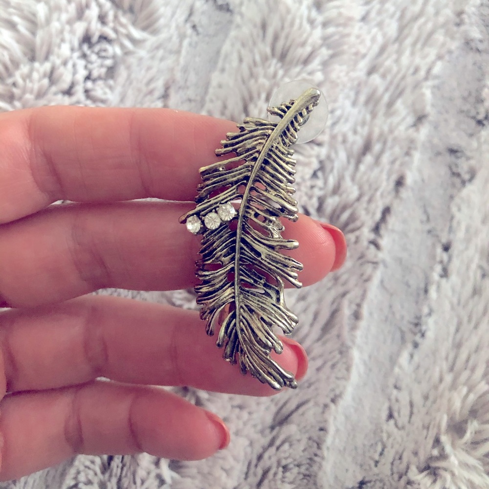 Earring cuff